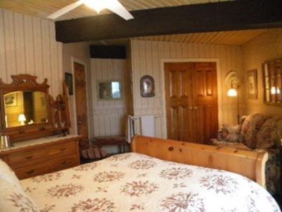 Stouffermill Bed & Breakfast Algonquin Highlands Habitación foto