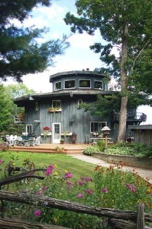 Stouffermill Bed & Breakfast Algonquin Highlands Exterior foto